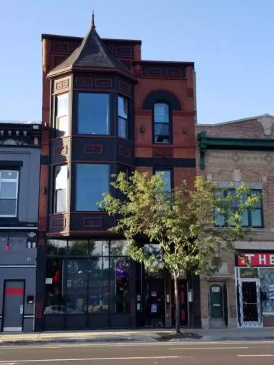 Main picture of 2511 W North Ave