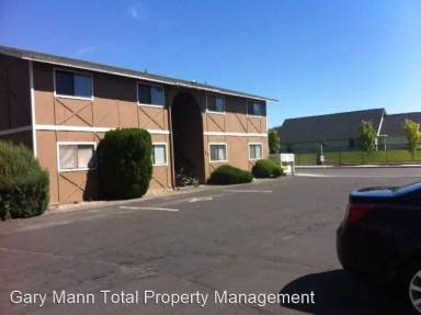 Main picture of 853 S Division St