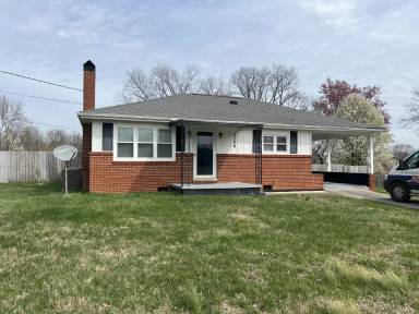 Main picture of 2239 Buckingham Rd