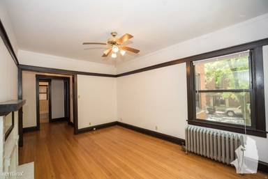 Main picture of 3515 N Greenview Ave