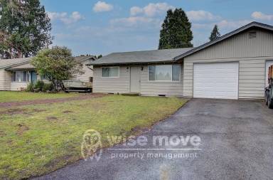 Main picture of 913 NE 106th Ave