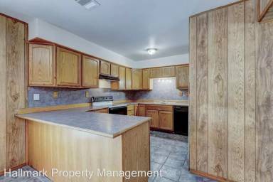 Main picture of 901 NW 22nd St