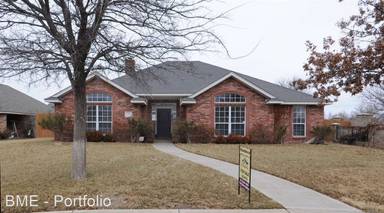 Main picture of 7300 Andover Dr