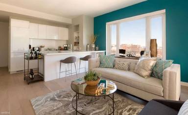 Main picture of Troy Boston