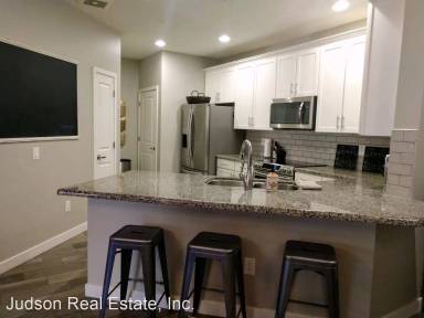 Main picture of The Cays at Downtown Ocotillo