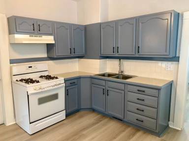 Main picture of 806 Hickory St