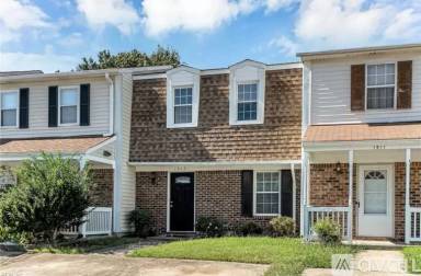 Main picture of 1513 Benton Ct