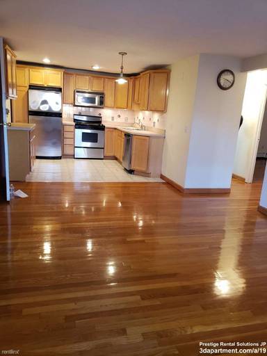 Main picture of 12 Riverside St