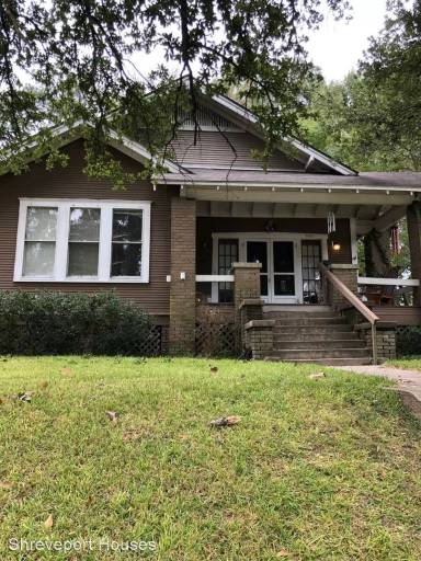 Main picture of 2400 Pinehurst Blvd