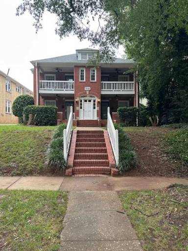 Main picture of 516 Grandin Rd