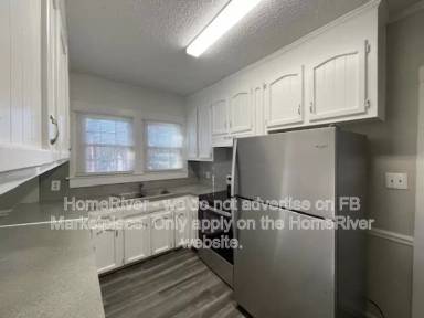 Main picture of 108 Jones St
