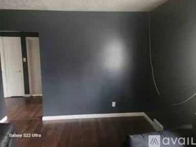 Main picture of 30 Saxton Rd