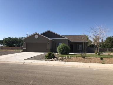 Main picture of 20 Holly Loop