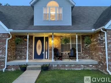 Main picture of 4477 Bradley Dr