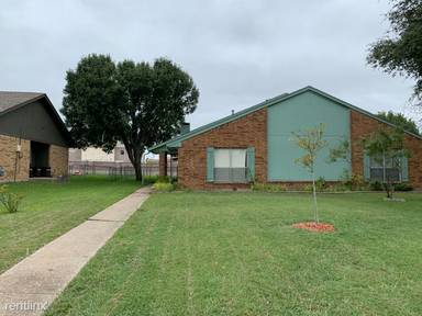 Main picture of 3627 Jewel St