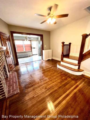 Main picture of 5638 Warrington Ave