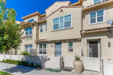 Main picture of 1520 Santa Carolina Rd