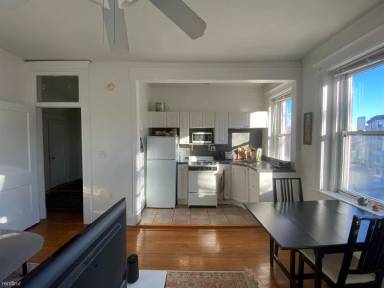 Main picture of 175 Hemenway St