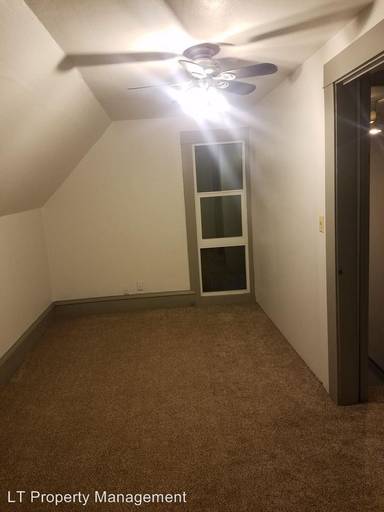 Main picture of 1319 W Cleveland Ave
