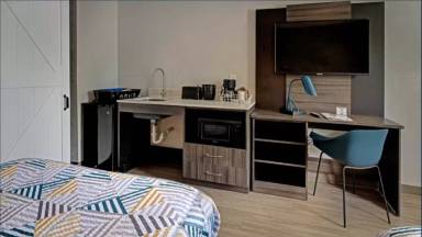 Main picture of 704 Horizon Dr