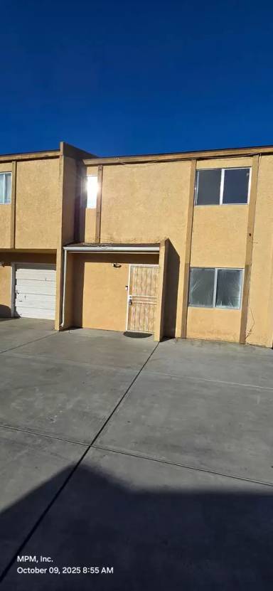 Main picture of 206 Myrtlewood Dr