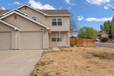 Main picture of 432 Sundance Cir N