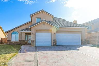 Main picture of 5670 Lyric Ave