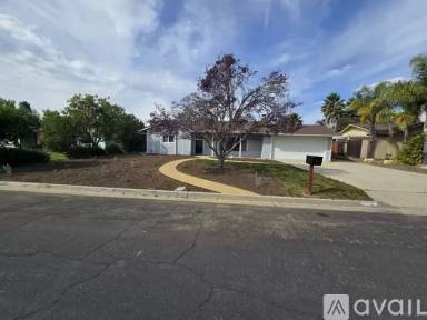 Main picture of 449 Thumbelina Dr