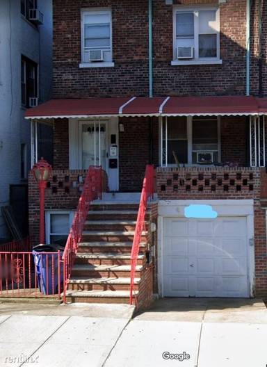 Main picture of 87 Bay Ridge Ave