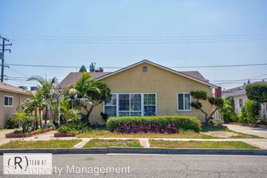 Main picture of 11028 Hayford St