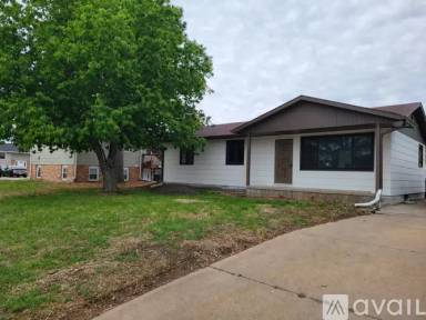 Main picture of 2814 L Ave