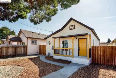 Main picture of 106 Chanslor Ave