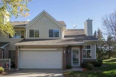 Main picture of 4416 104th St