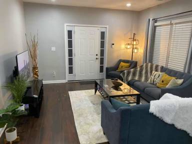 Main picture of 1418 Boulevard SE