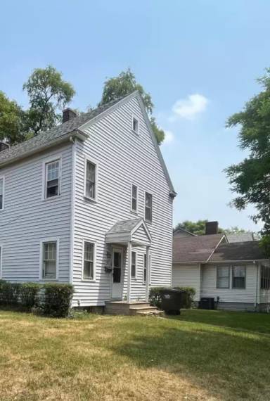 Main picture of 116 Arcade Ave
