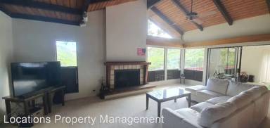 Main picture of 989 Hahaione St