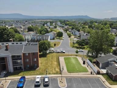 Main picture of 1010 Blue Ridge Dr