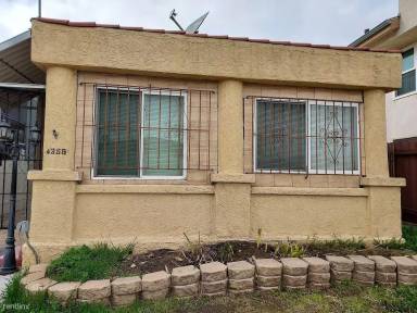 Main picture of 4360 Cherokee Ave