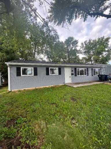 Main picture of 1404 E Pitman Ave