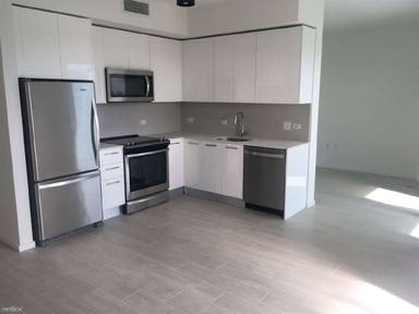 Main picture of 3000 N Miami Ave