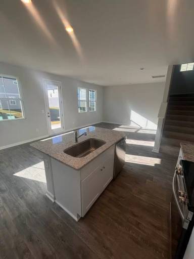 Main picture of 174 Cypress Hollow Dr