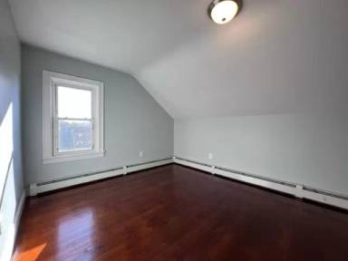 Main picture of 58 Thomas Ave