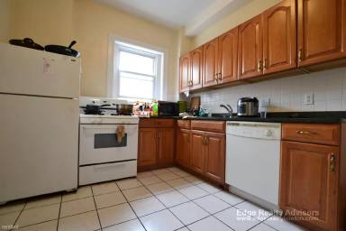 Main picture of 50 Sutherland Rd