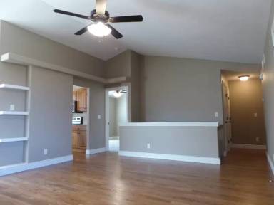 Main picture of 5909 N Newport St