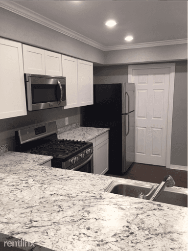 Main picture of 1513 Oak Heights Dr