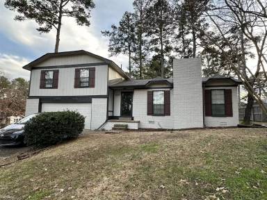 Main picture of 9209 Monique Dr