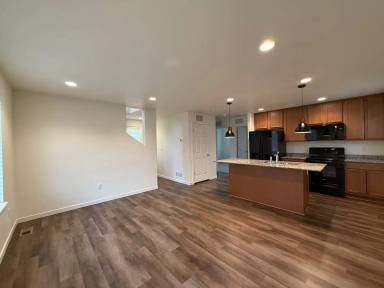 Main picture of 5699 Tramore Ct