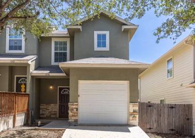 Main picture of 5008 Flipper Dr