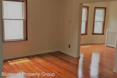 Main picture of 17 Parker St