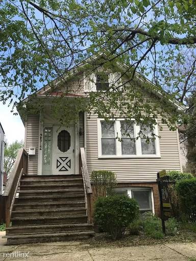 Main picture of 2512 W Lyndale St